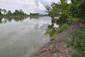  Right side has 2nd water channel